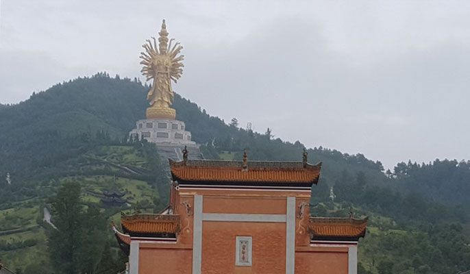 風景旅游區(qū)邊坡治理與生態(tài)復綠
